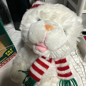 Adorable Singing Christmas Cat